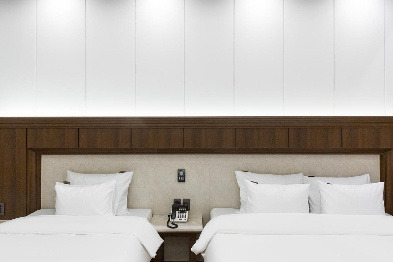 Hotel Demer Mokpo Εξωτερικό φωτογραφία