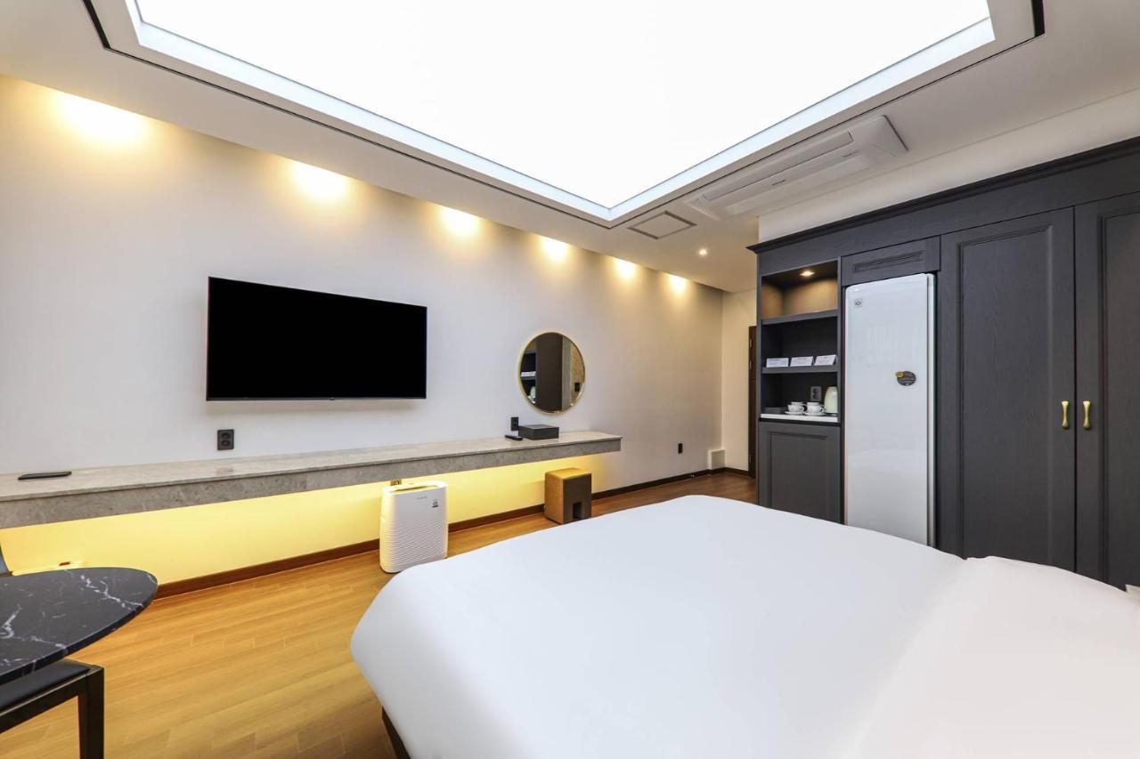 Hotel Demer Mokpo Εξωτερικό φωτογραφία