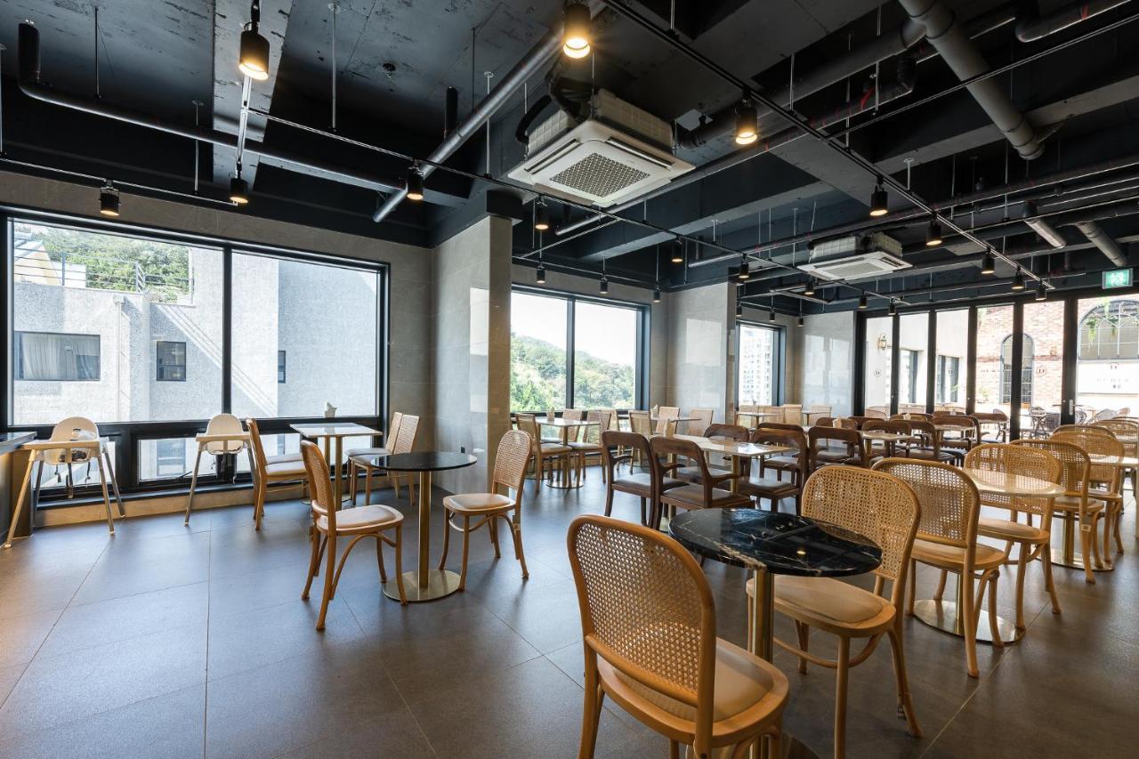 Hotel Demer Mokpo Εξωτερικό φωτογραφία
