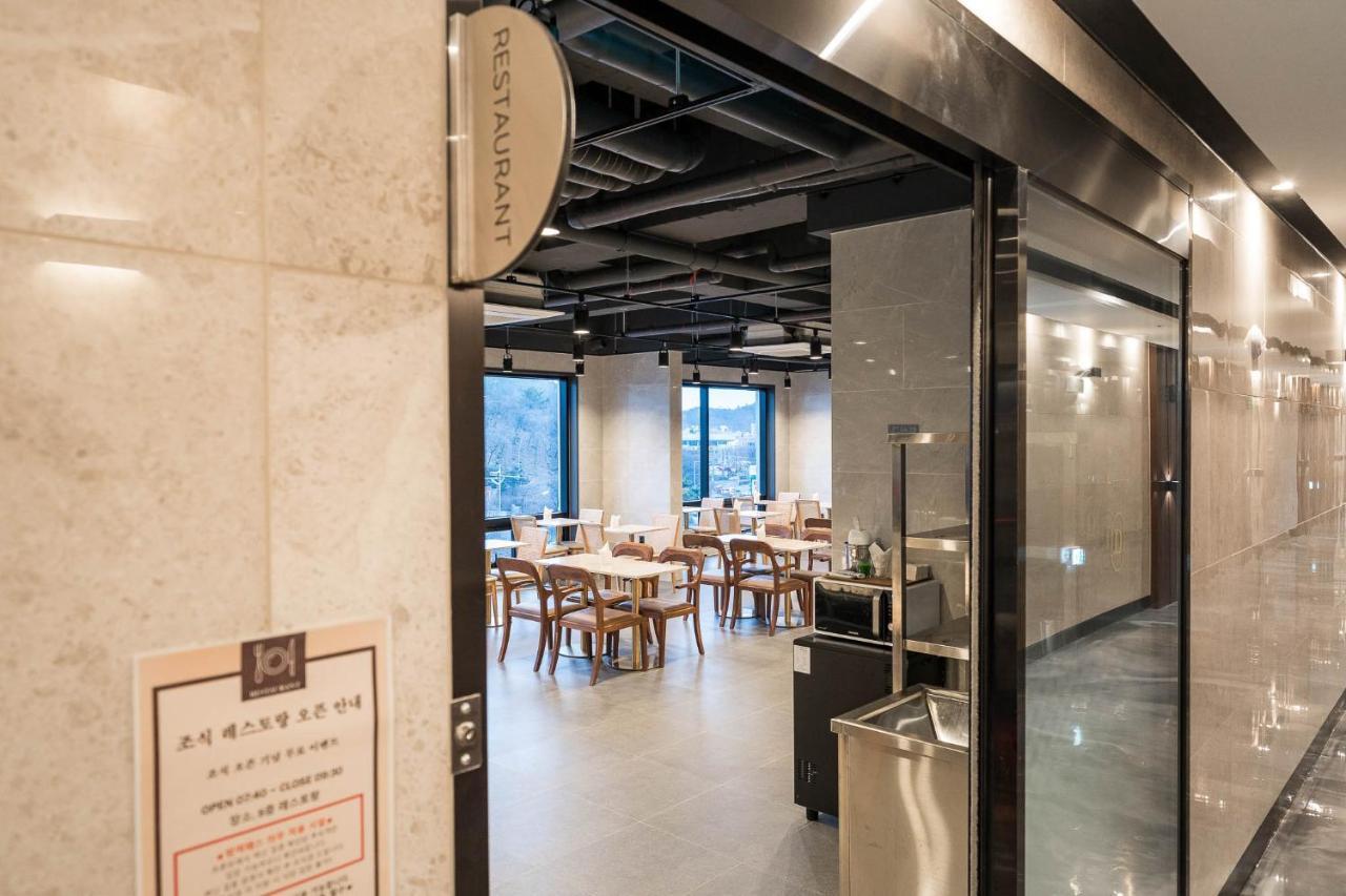 Hotel Demer Mokpo Εξωτερικό φωτογραφία